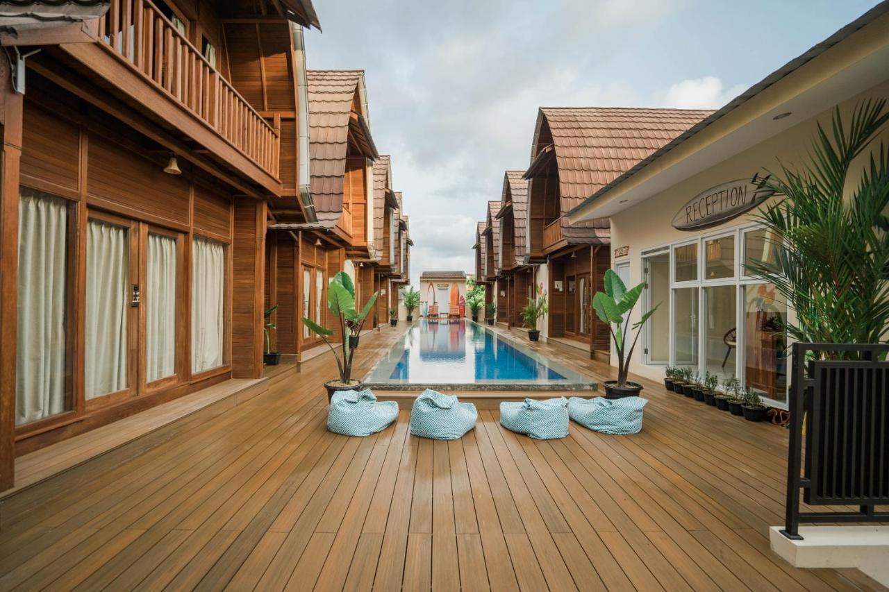 Andi House